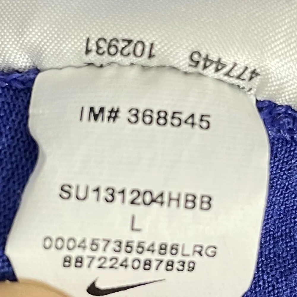 Nike Dri-Fit Shirt Short Sleeve V-Neck Pullover Athletic Workout Regular Fit Top
